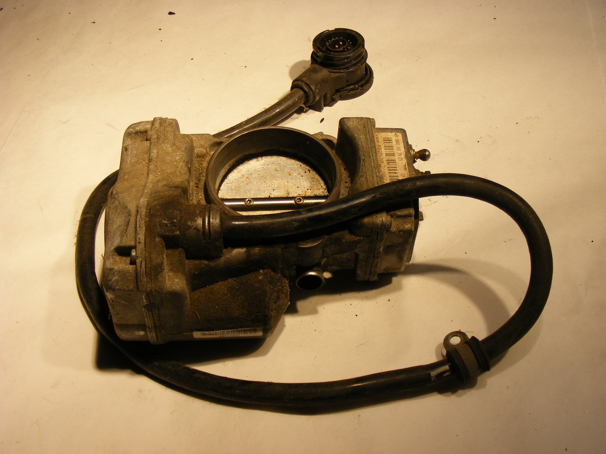 ePartsLand - 94-95 Mercedes V8 ASR Throttle Body E420 400E