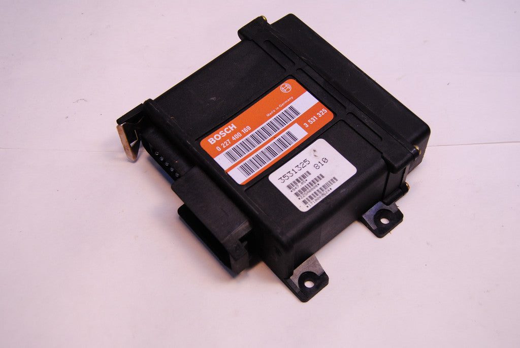 ePartsLand - 89-93 VOLVO 240 740 940 EZK ECU Ignition